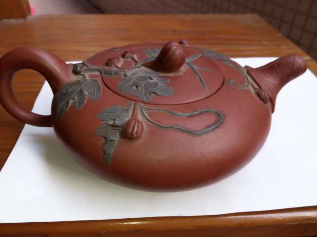 精品老紫砂壶推荐:蒋蓉款紫砂壶