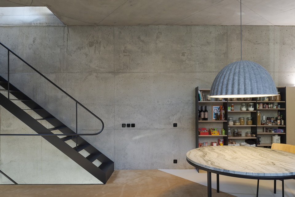 别再动不动提户型好坏了合理设计加持这个三角形房子美上天