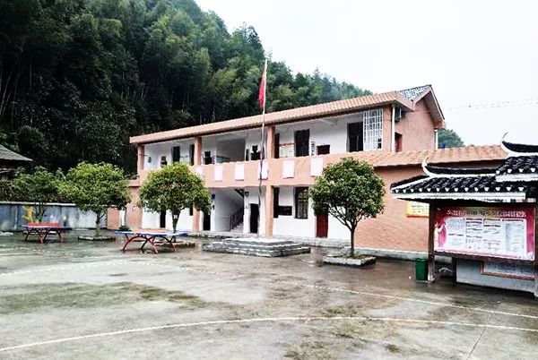 溆浦事|坚持以学生为主体高质量办好人民满意教育