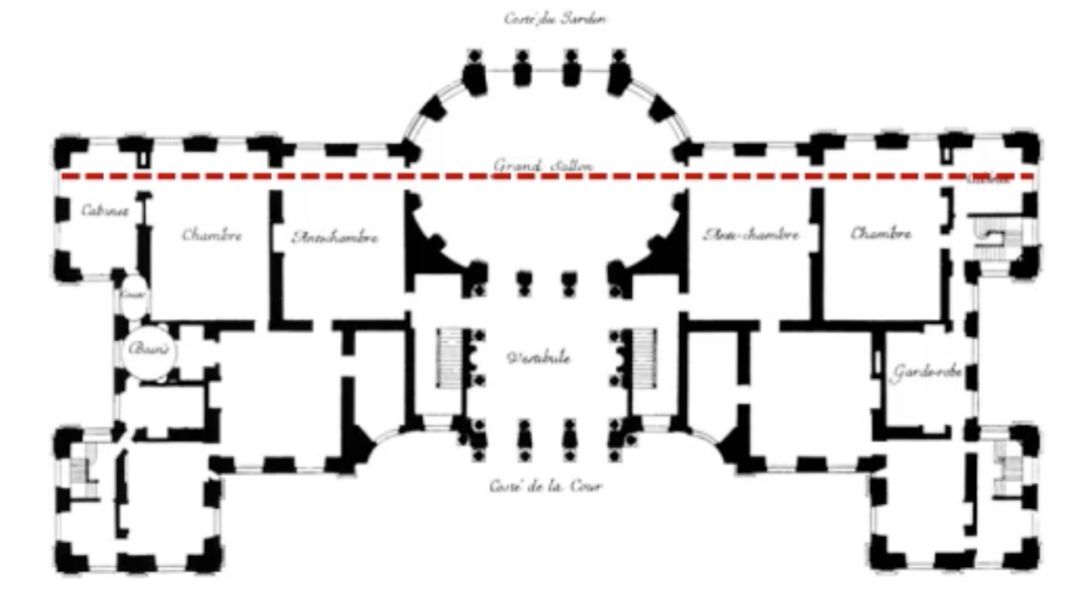 维康府邸走廊的重要是在于,它能自由地串联空间,空间组织方式发生了