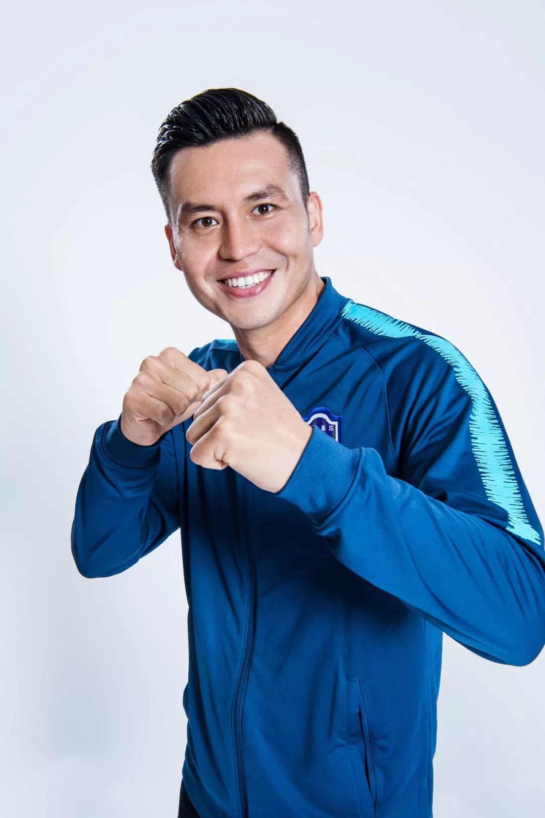 专访新疆足球之光买提江那天我泣不成声求教练再给一次机会