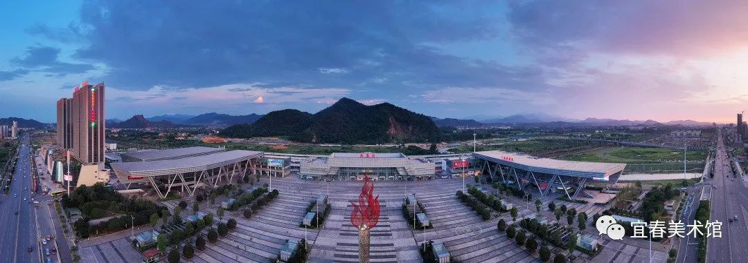 宜春高铁站高铁雄风德和沁园碧水蓝天袁山公园袁州新城彩霞满天焕然一