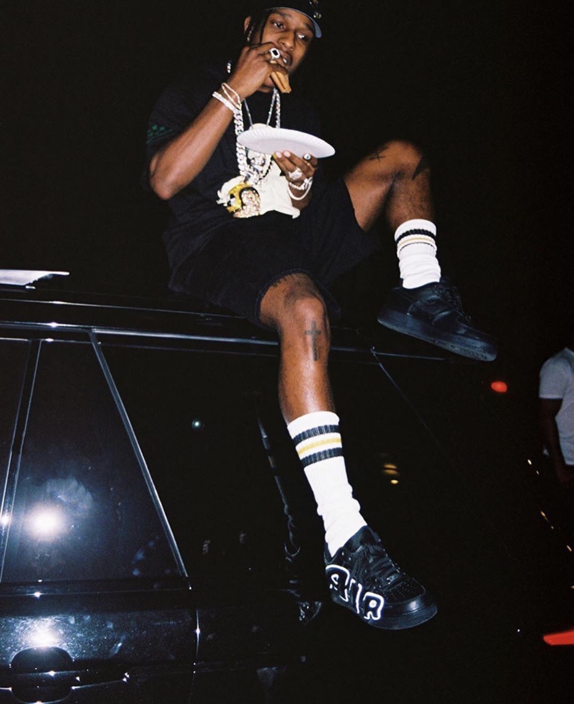 还有新配色asaprocky上脚cpfmxnikeairforce1联乘帅炸