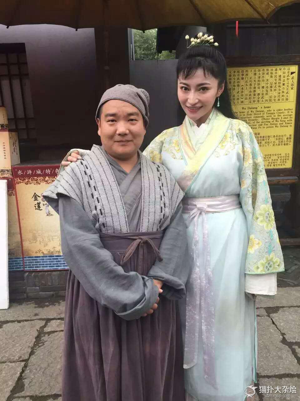 妻子出轨后又被坑巨额资产憨傻王宝强与武大郎谁更可怜