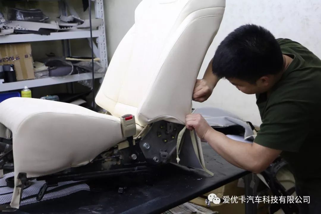 改装工艺——奔驰v250座椅包覆_搜狐汽车_搜狐网