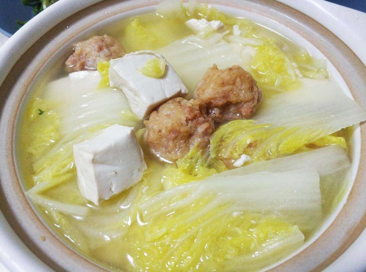 白菜炖豆腐先放白菜还是豆腐很多人顺序错了难怪不好吃