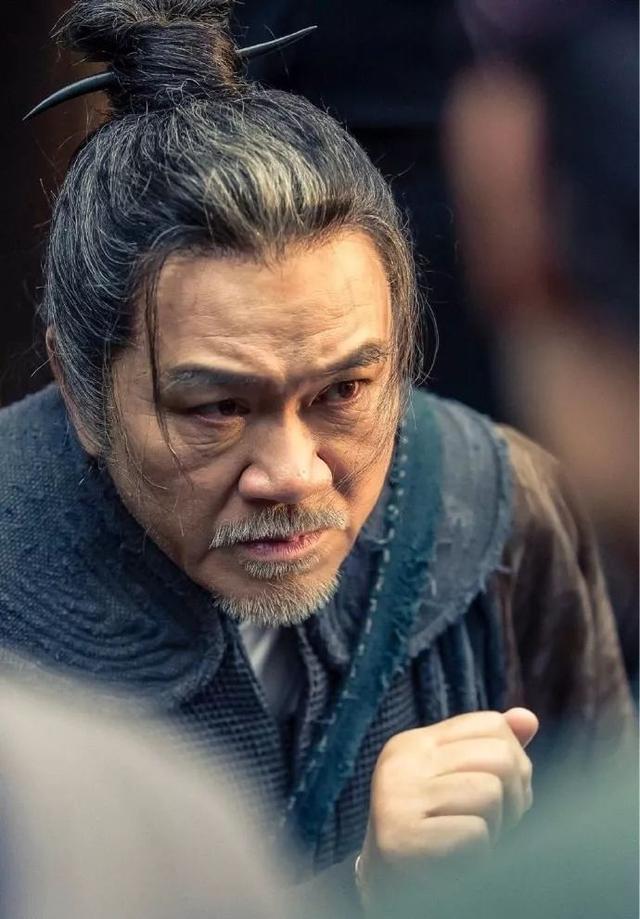 tvb"御用贼佬"曾为亚洲电视效力30年,过档tvb主要演凶恶坏人_郑恕峰