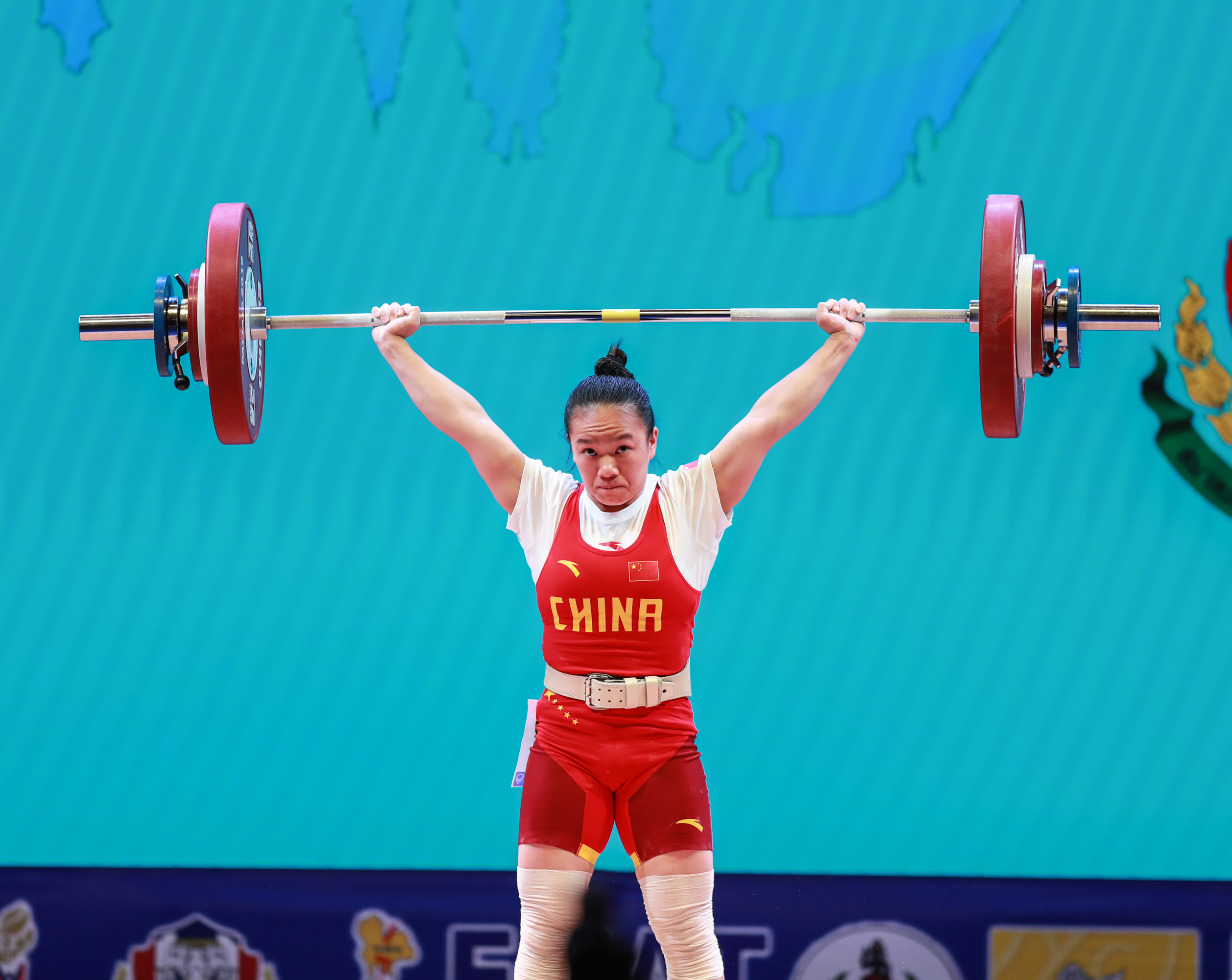 中国举重冠军女子图片