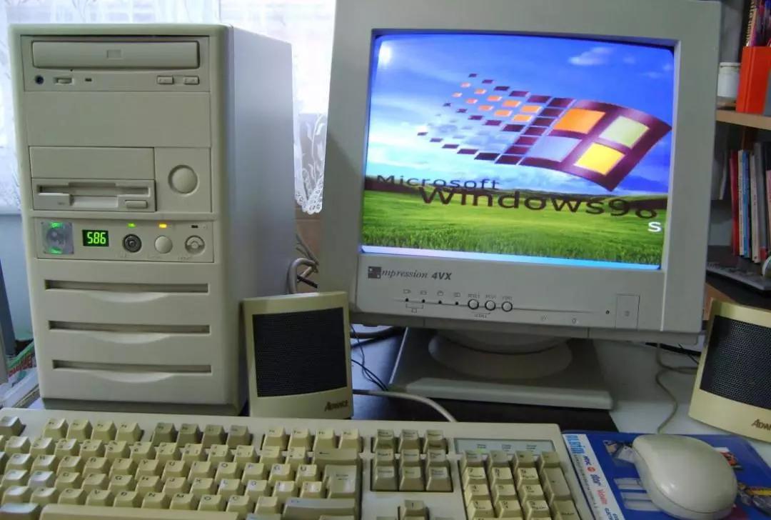 电脑桌面或许还有人见过这个界面吗windows98遇到老师家长来抓包时