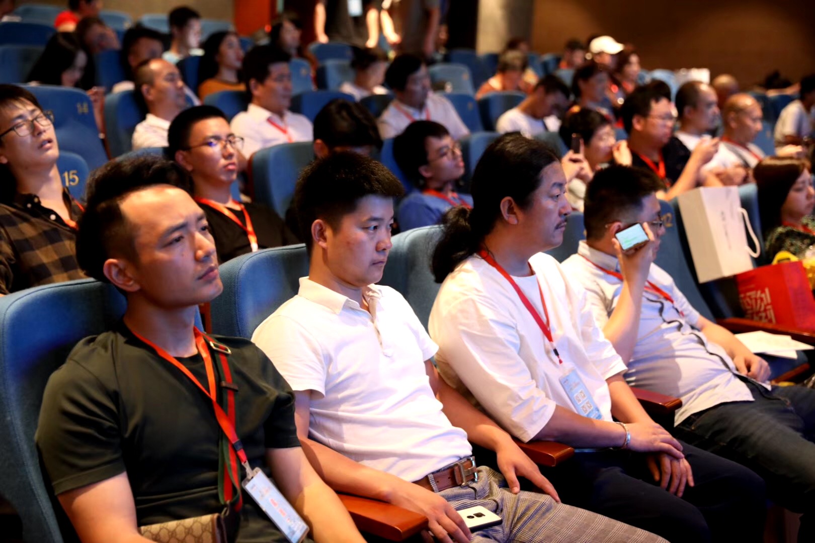 浙湘两省举行交流会 | 携手谋发展