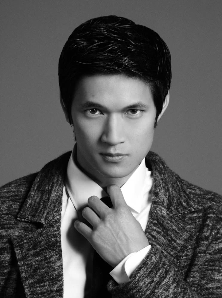 岑勇康高清美照,冷酷无比