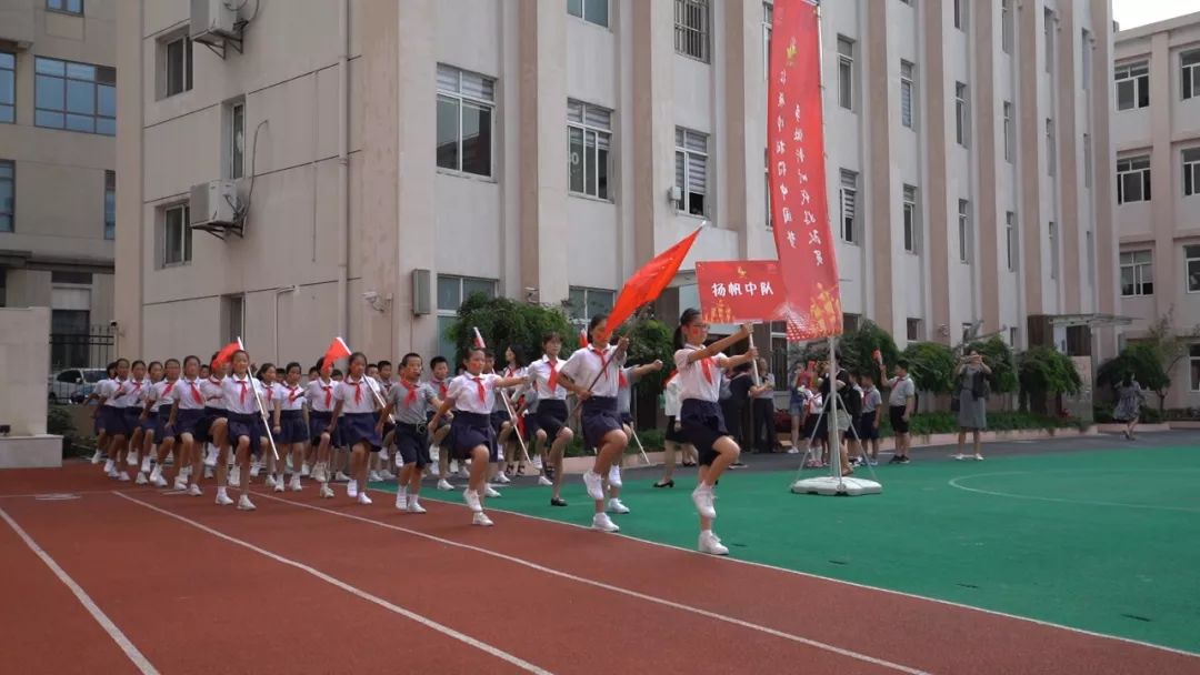 上海浦东梅园小学图片