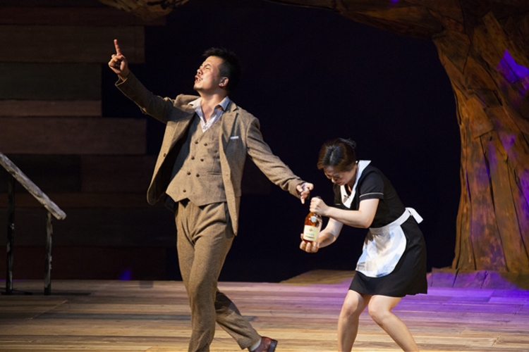 记者李春花 由广州话剧艺术中心联手皇莎呈现莎翁名著《第十二夜》