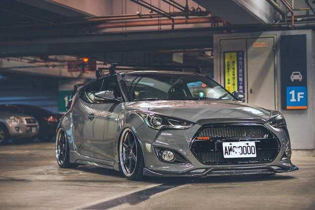 现代飞思(veloster),一款改装后运动感爆棚的小钢炮