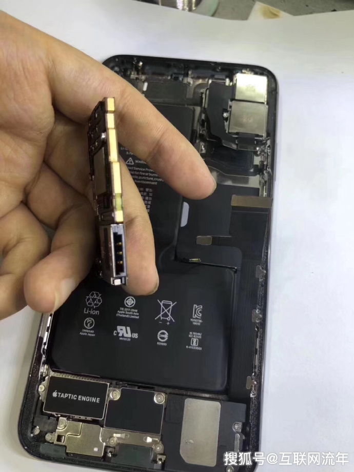 网友拆解iphone11promax电池容量为3969mah