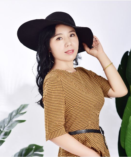 兴趣爱好:养花,健身,看书,旅行婚姻状况:离异净身高:164cm年龄:48岁