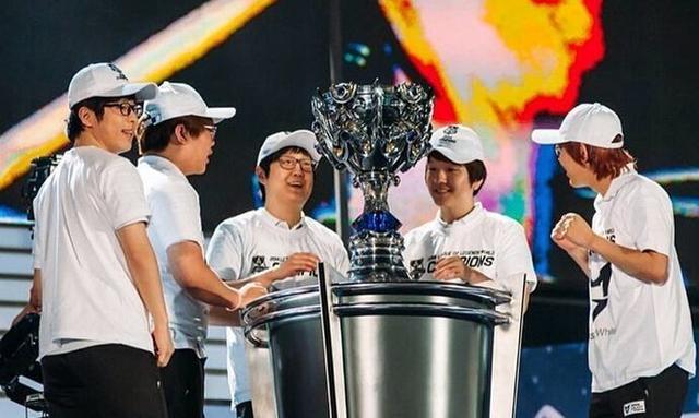 同样的夺冠之路,为什么ssw被称为最强,ig成了最没有含金量的?