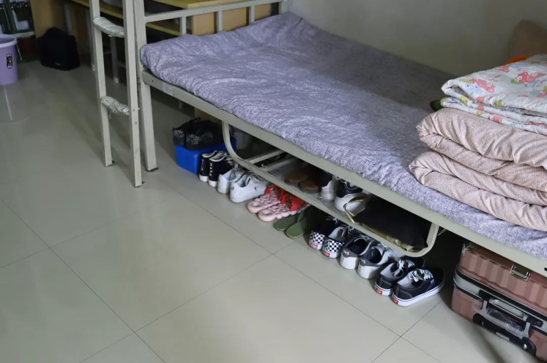 军训内务整理养成良好生活习惯的开始