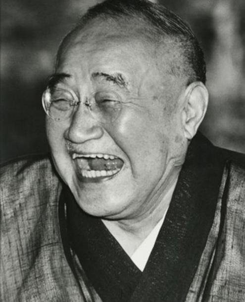 日本首相"戏耍"美国将领,对此日本的回答却让美国将领无言以对_吉田茂