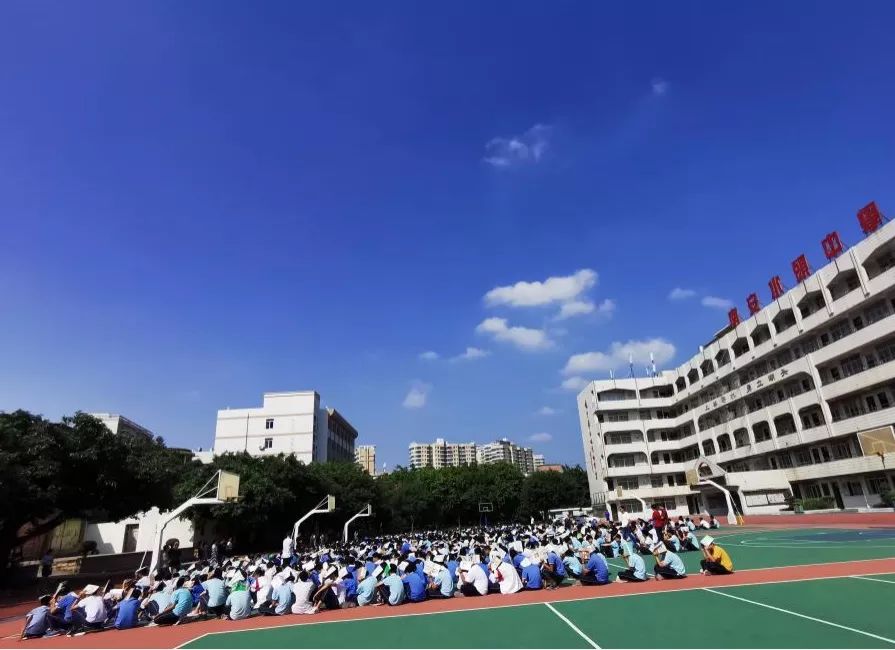 心系祖国警钟长鸣水头中学开展防空警报应急疏散演练