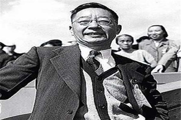 他婚前和妻子定下规矩,婚后却自己爱上他人,妻子怨恨多年终报复_老舍