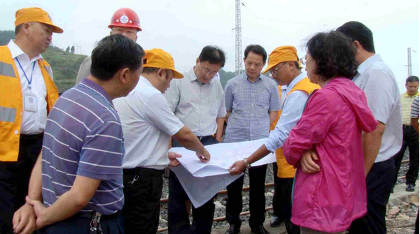 贵州省铁建办副主任敬兴梅,蒋映生,贵州铁路投资公司