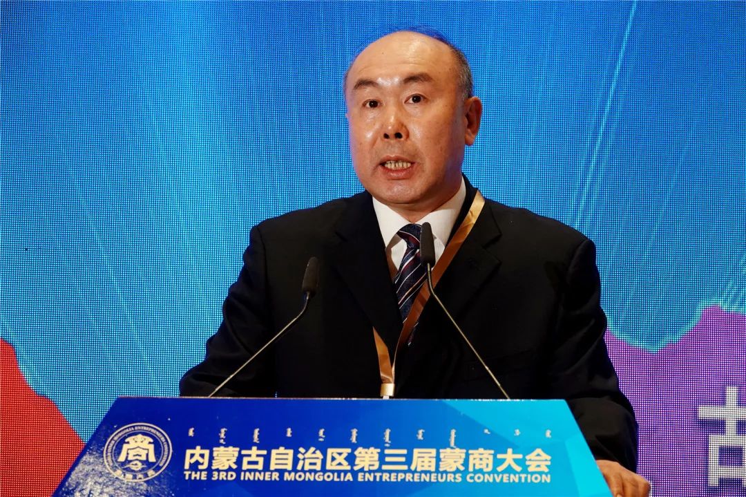 代钦以更宽广的视野开辟全方位开放合作新格局