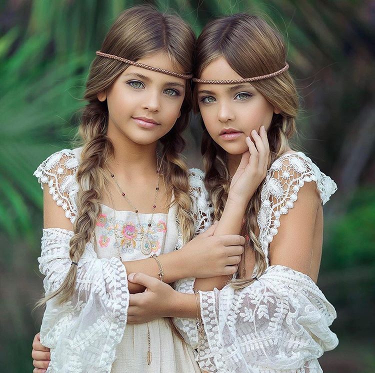 世界上最像的双胞胎图片