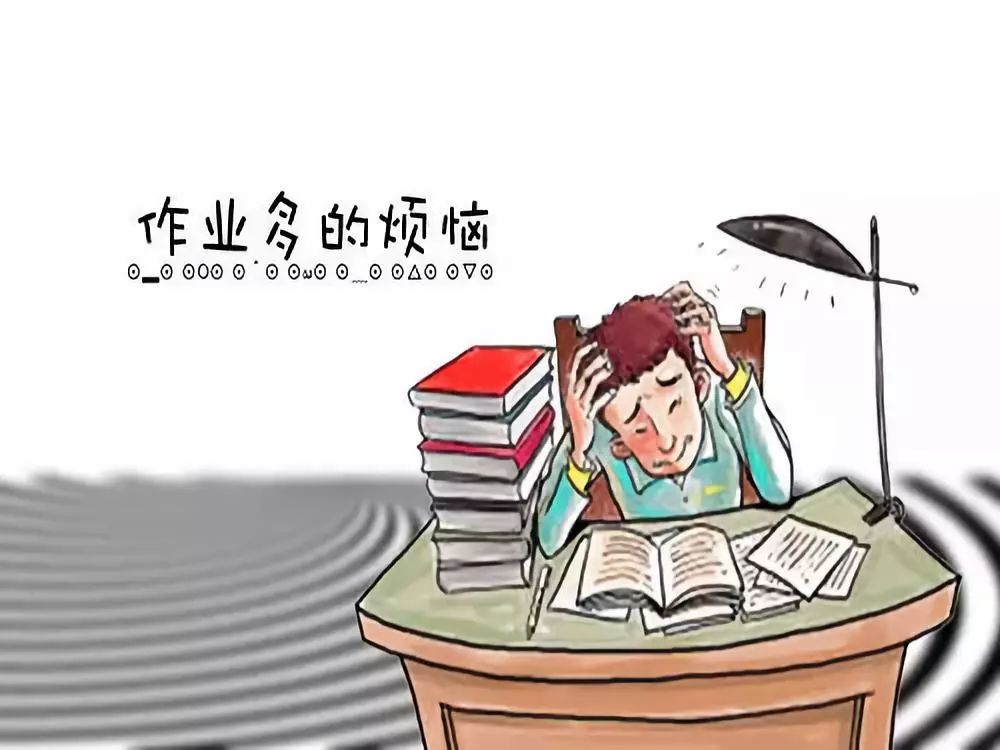 深夜赶作业的图片图片