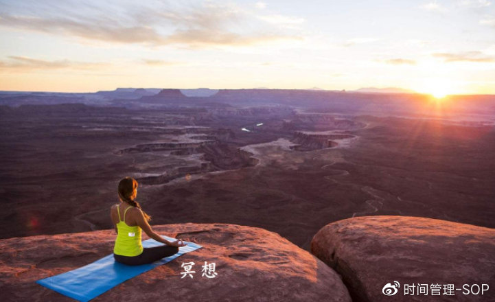 正念静修的奇迹之旅_冥想