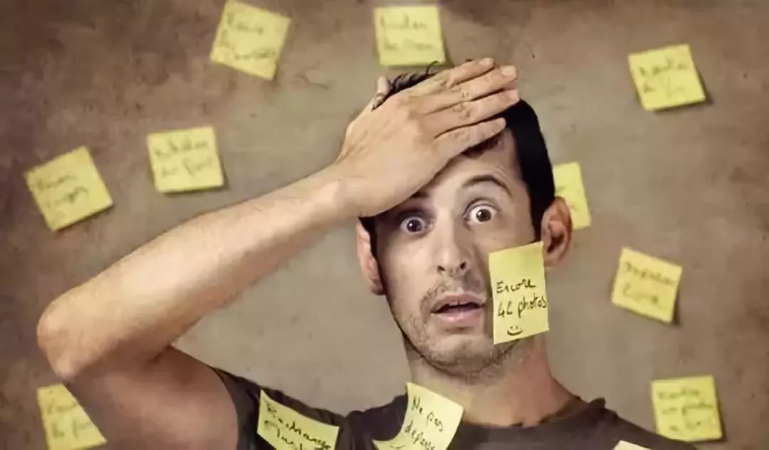 忘事或许不用过于紧张,但是长期且频繁,要警惕是健忘还是阿尔茨海默症