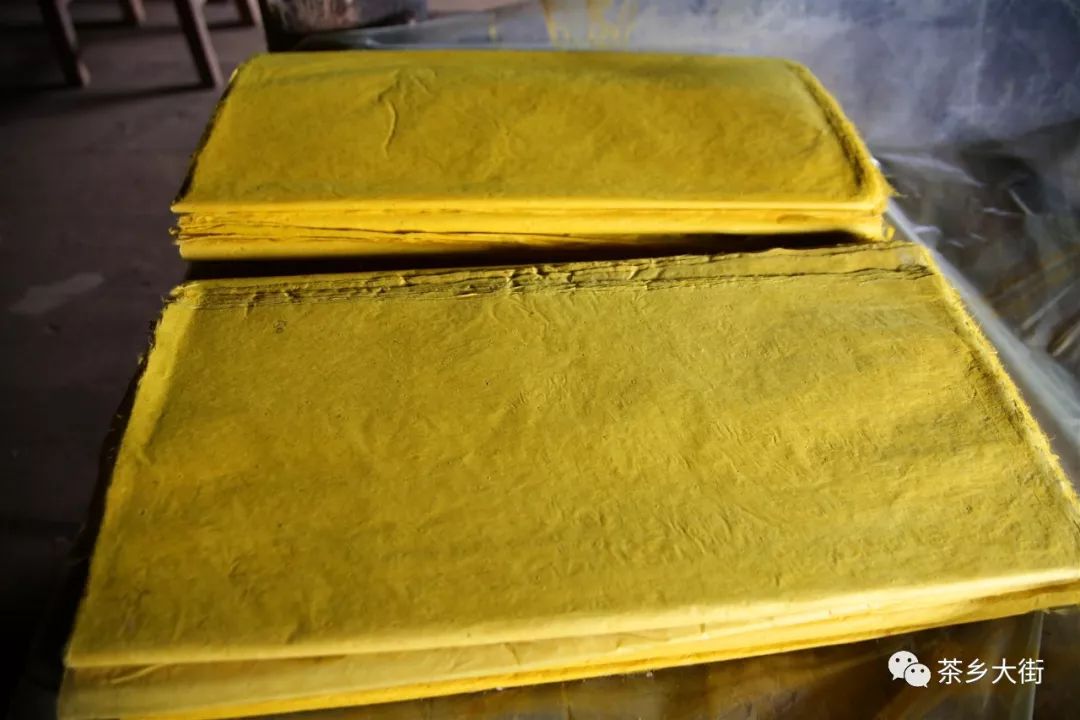 白棉纸:追寻历史的足迹大草坝:山巅有湖来一段虔诚的心灵之旅.