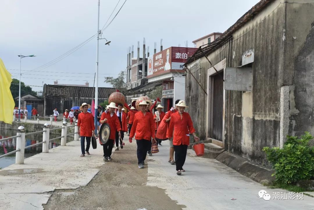 74两英镇河浦乡恭请圣母娘娘和诸位福神莲鴐出游