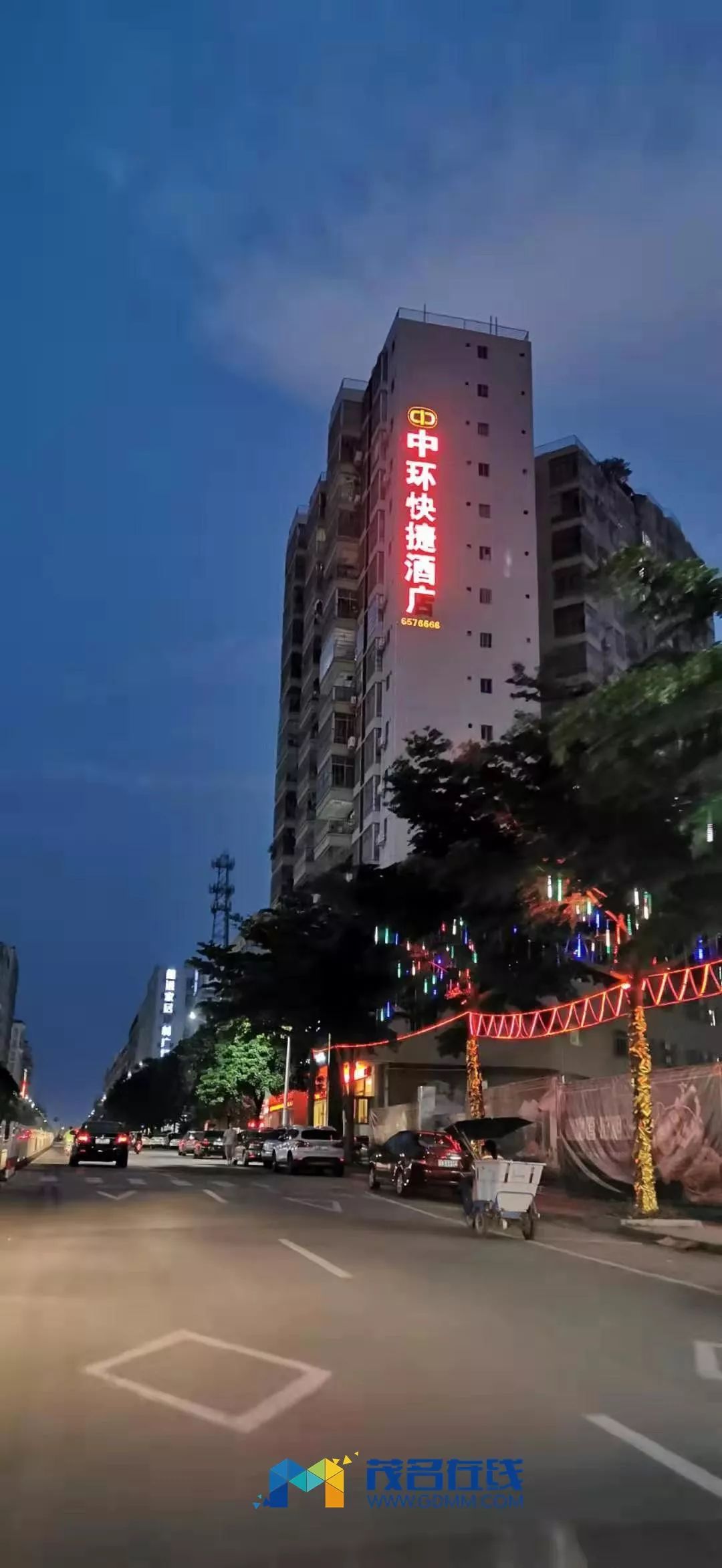 路上所见,茂名创文不可缺失的一环_路牌