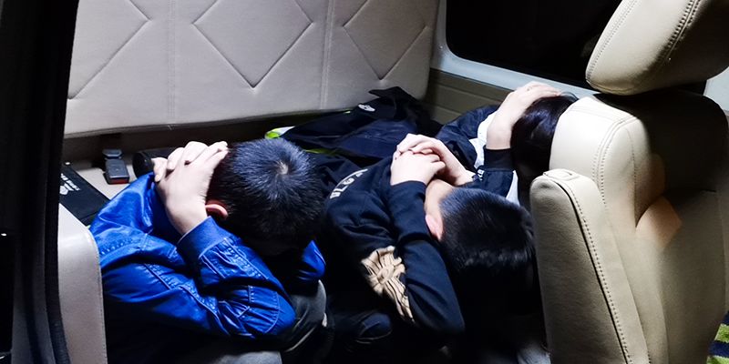 平凉三名未成年人组团盗窃车辆次日凌晨被捕