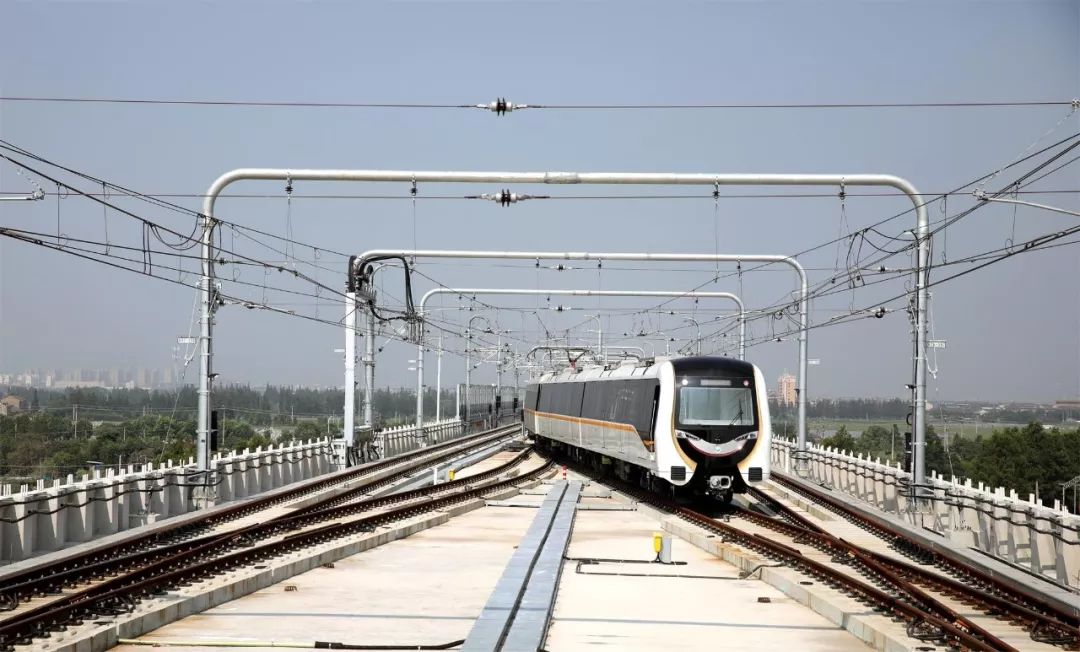 宁波首条开工建设的城际铁路,宁奉线首通段与3号线一期贯通运营