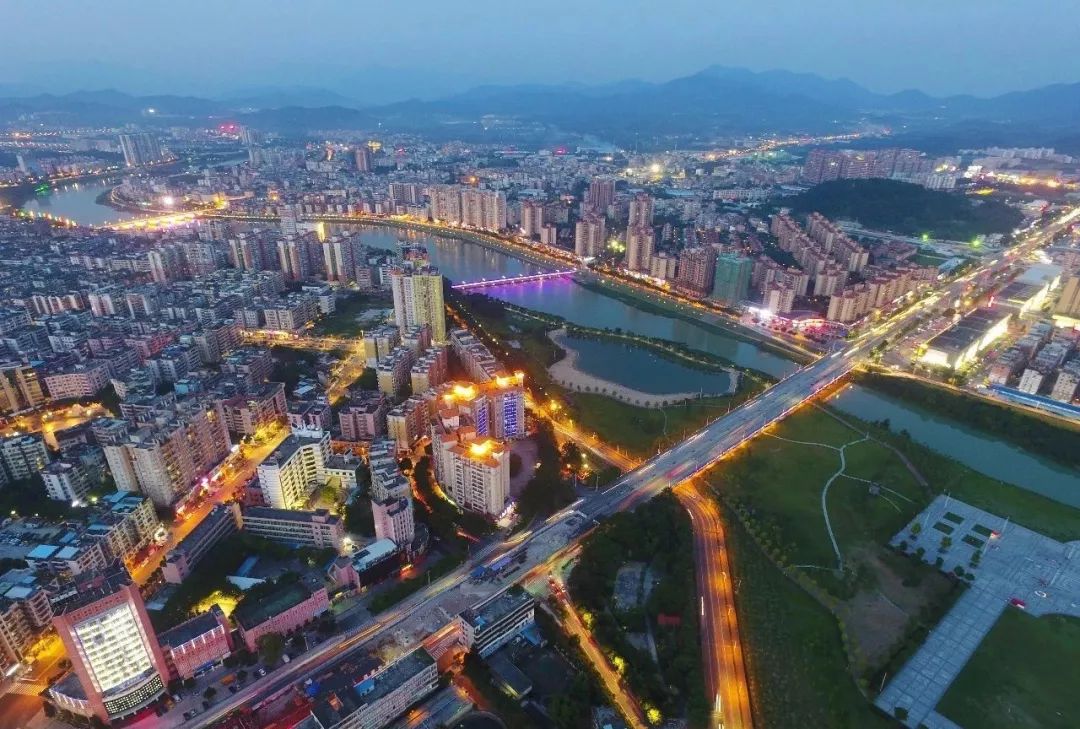 我在广州买了房,还在城中心!_从化