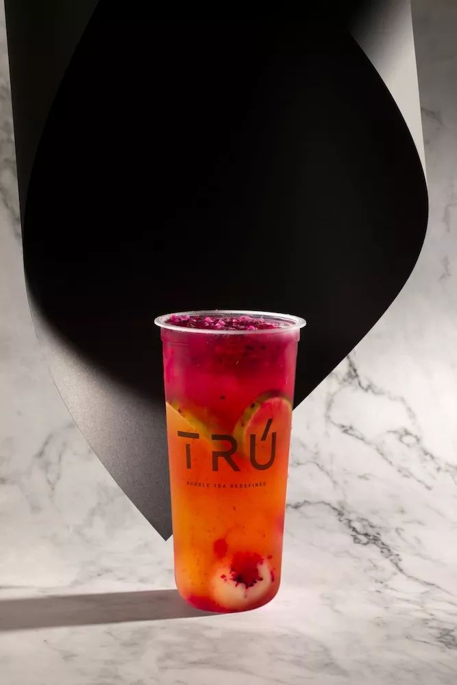 爆红免费喝颜值品质双高的初茶开业了用匠心重新定义了奶茶