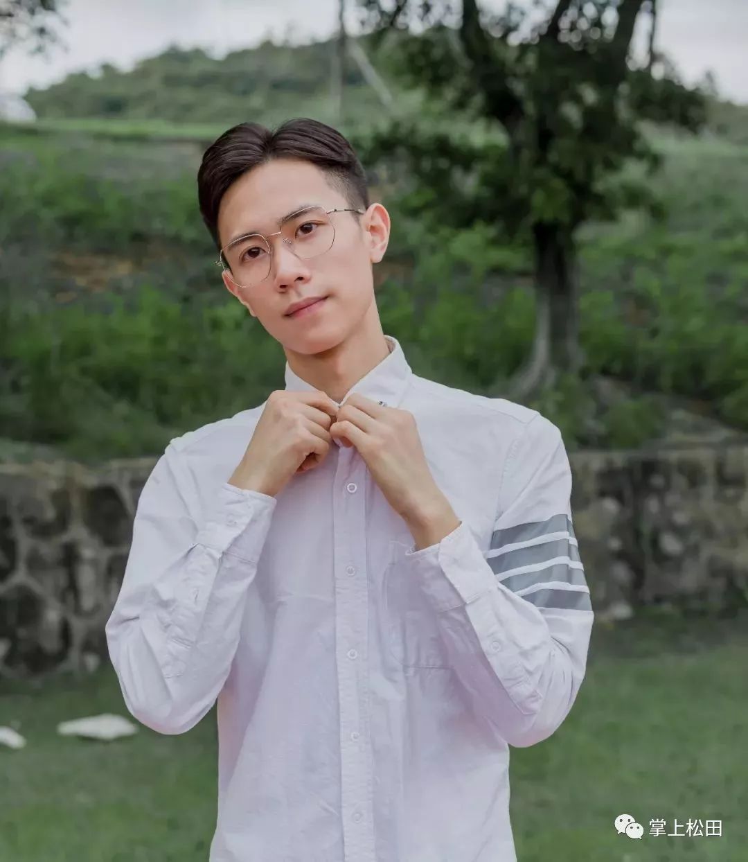 松田00后小透明开学后竟变身帅气多金男神我酸了