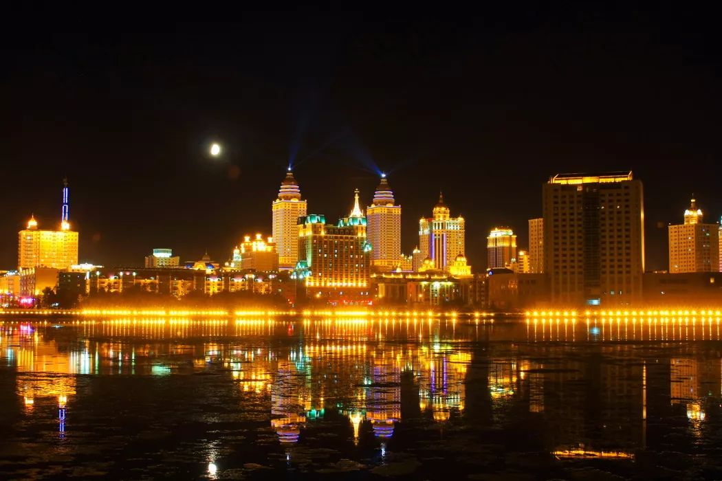 说好不哭当周杰伦的歌遇到满洲里却美到忍不住想哭