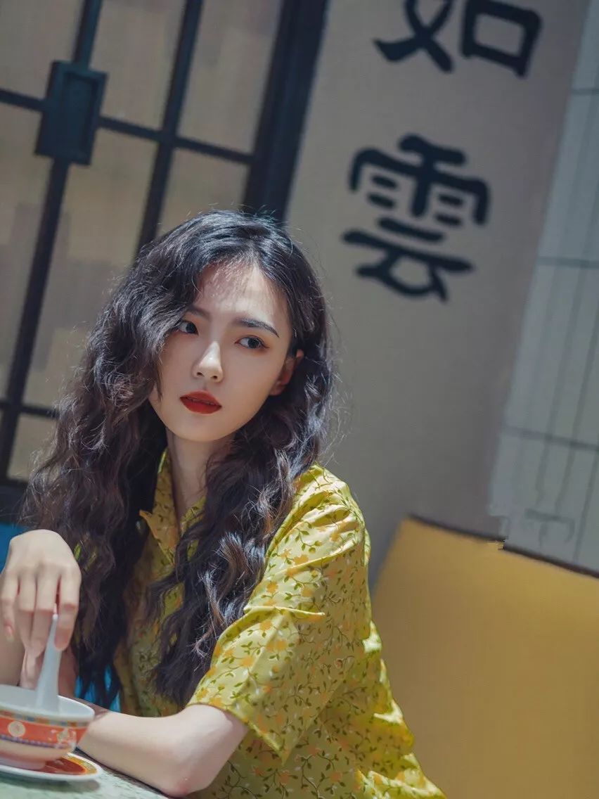 红透全抖音的港风发型