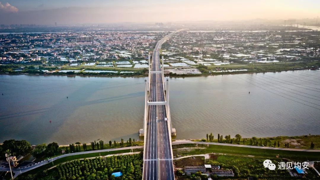 均安这座小城不仅人美山美水更美