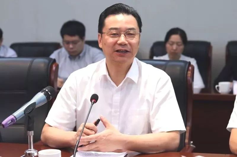 江苏天泉湖实业股份有限公司股东大会和董事会顺利召开致力于打造中国