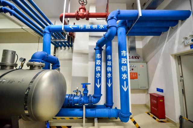 颜值高功能强花果园物业标准化水泵房大升级