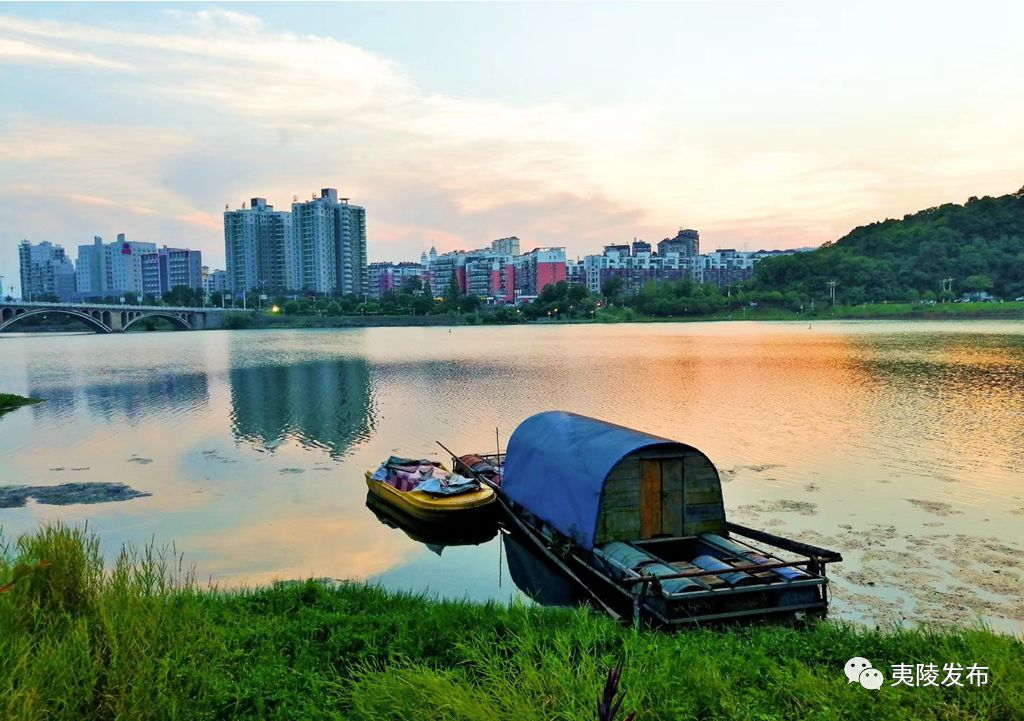 人民日报推介黄柏河流域治理模式生态补偿机制划出保护红线