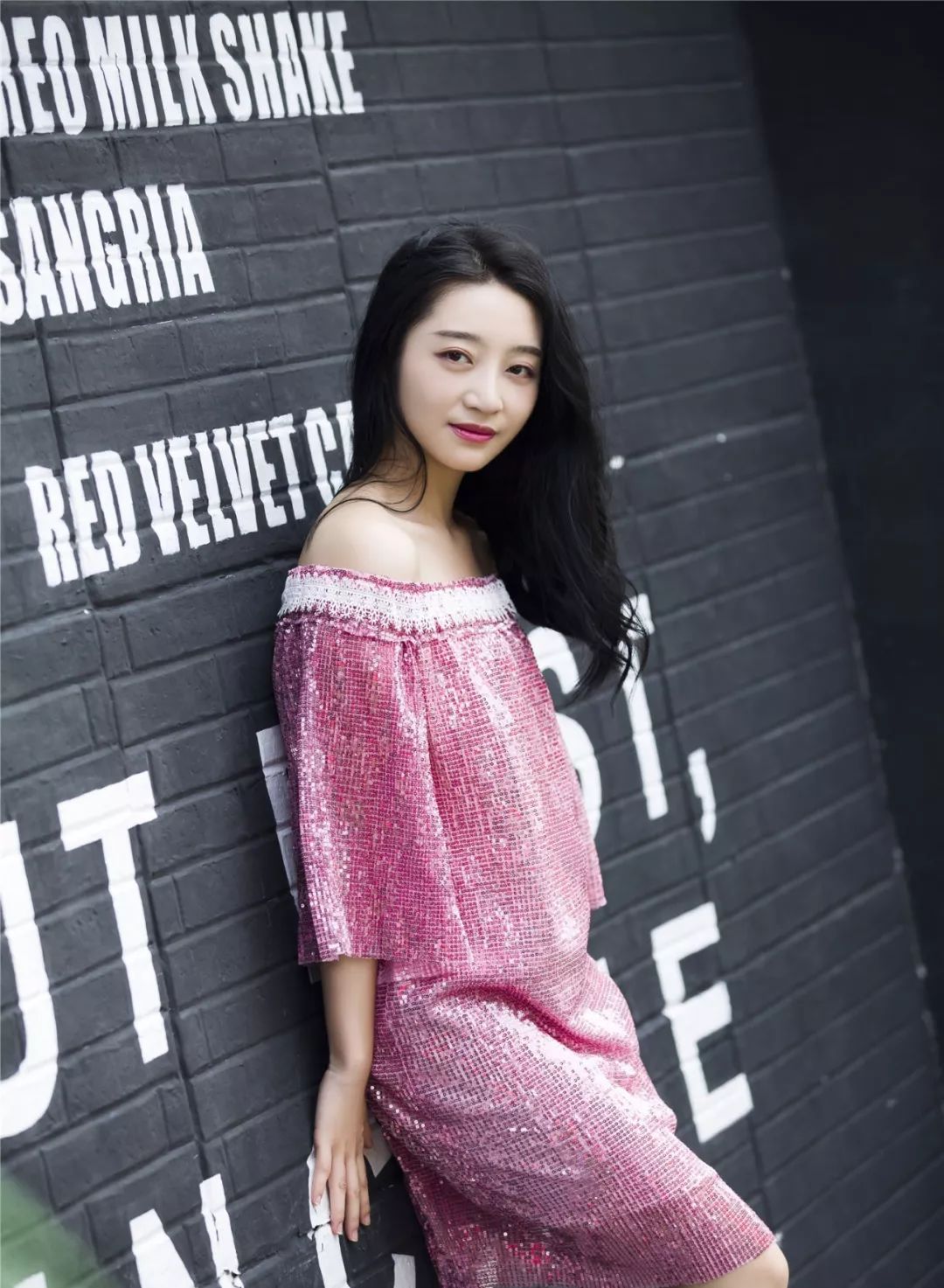 抛弃糟糠之妻娶小三,5年后王迅又再陷“出轨门”,他只是长得老实吧?_魏臻