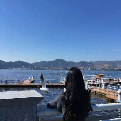 女生头像 | 小清新背影女头像