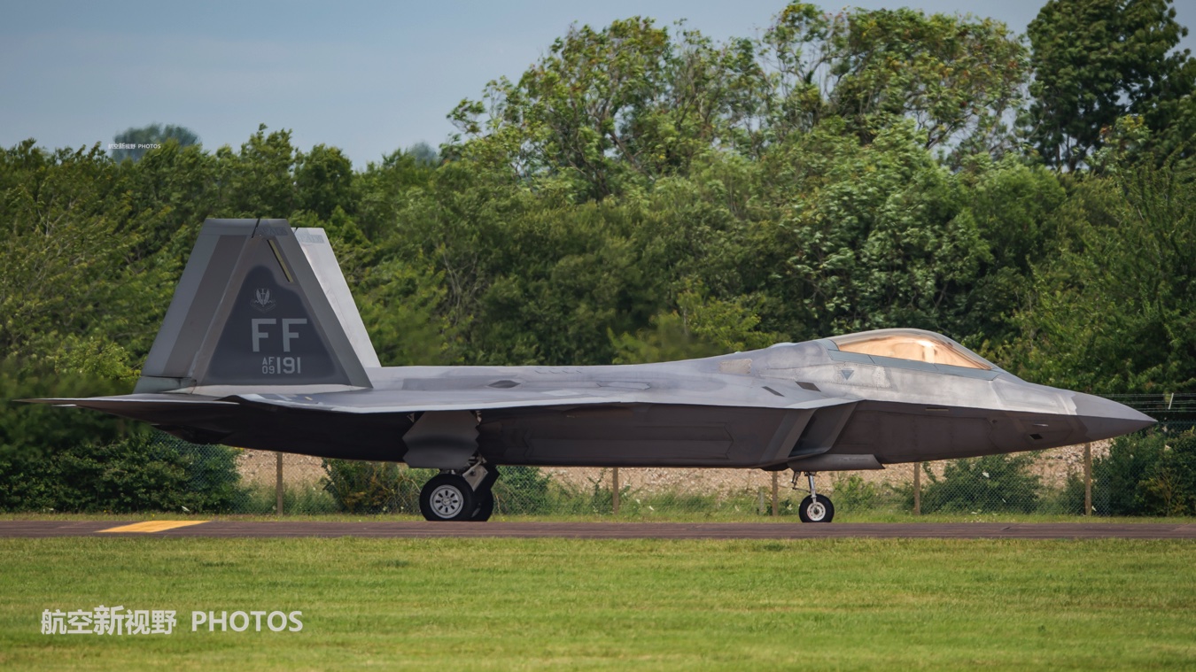 原创美国f22隐形战斗机高清壁纸五代机开山之作fbi禁止拍摄细节