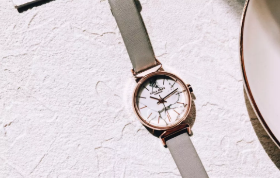 别再买烂大街的dw了这6款小众手表比dw更好看