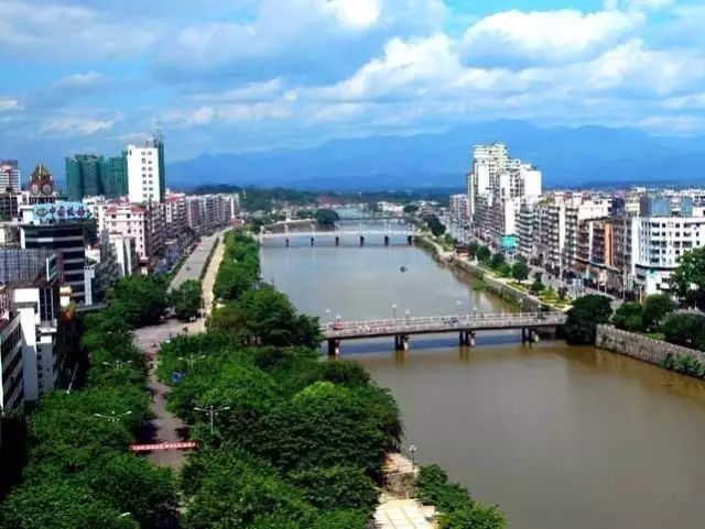 关于国庆回不回南雄看完这里再做决定